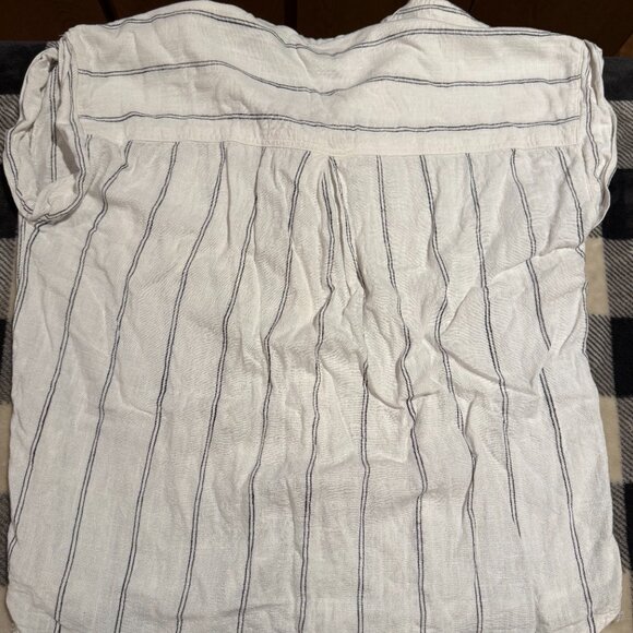 Thread & Supply Women's Black & White Blouse - Picture 3 of 3